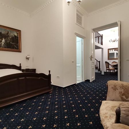 Weiss Little Palace Braşov Extérieur photo