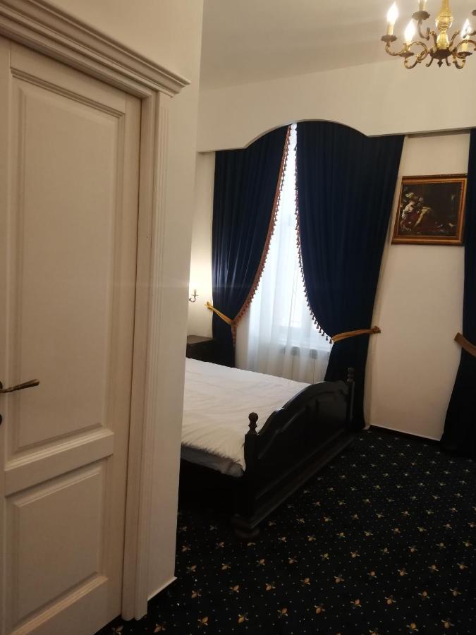 Weiss Little Palace Braşov Extérieur photo
