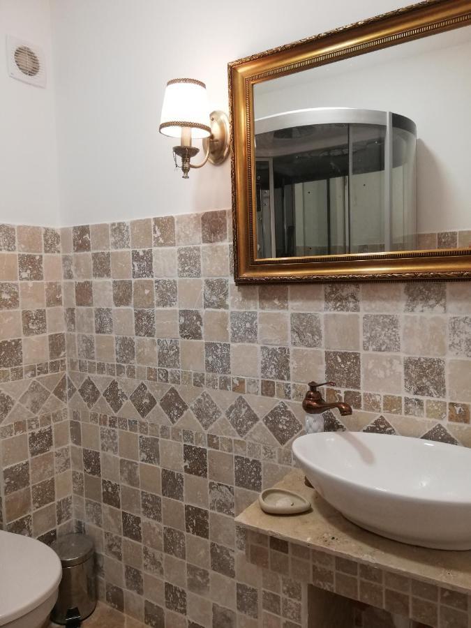 Weiss Little Palace Braşov Extérieur photo
